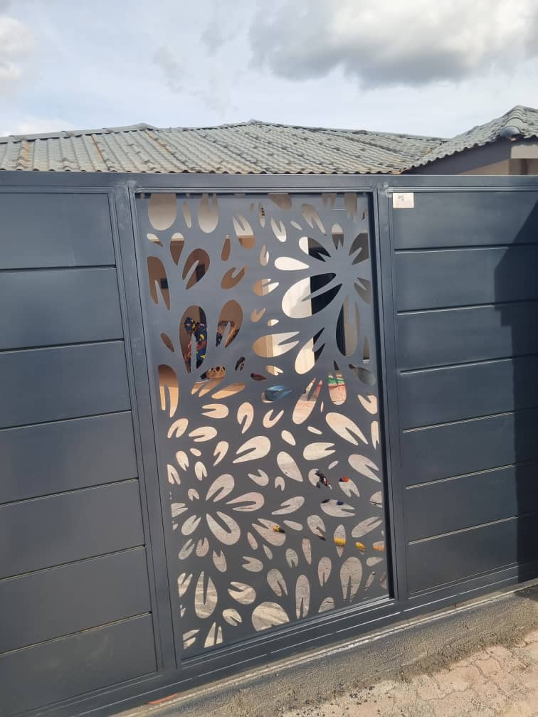 Custom Fabrication(Gates)